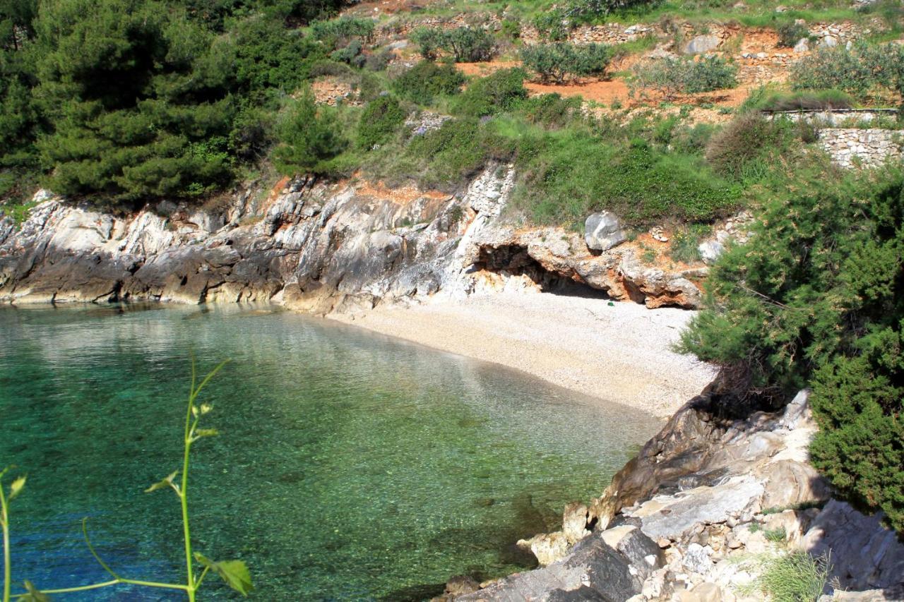 Seaside Secluded Apartments Cove Tvrdni Dolac, Hvar - 2997 Gdinj Ngoại thất bức ảnh