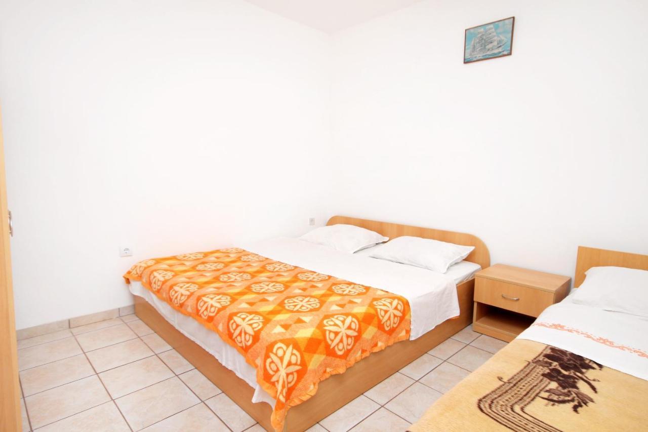 Seaside Secluded Apartments Cove Tvrdni Dolac, Hvar - 2997 Gdinj Ngoại thất bức ảnh