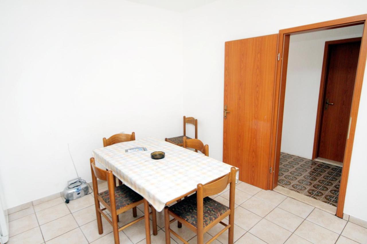Seaside Secluded Apartments Cove Tvrdni Dolac, Hvar - 2997 Gdinj Ngoại thất bức ảnh
