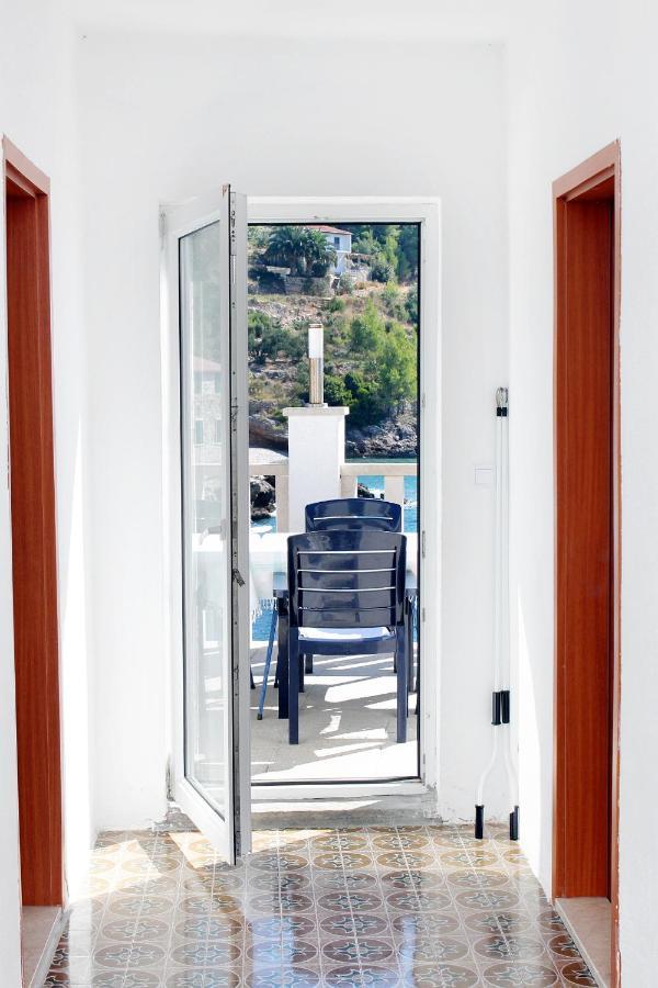Seaside Secluded Apartments Cove Tvrdni Dolac, Hvar - 2997 Gdinj Ngoại thất bức ảnh